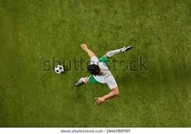 波士顿红袜在 2024 年陷入管理层动荡，球迷在芬威球场外抗议引援力度不足