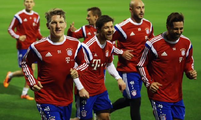 他就因腿部 他就因腿部