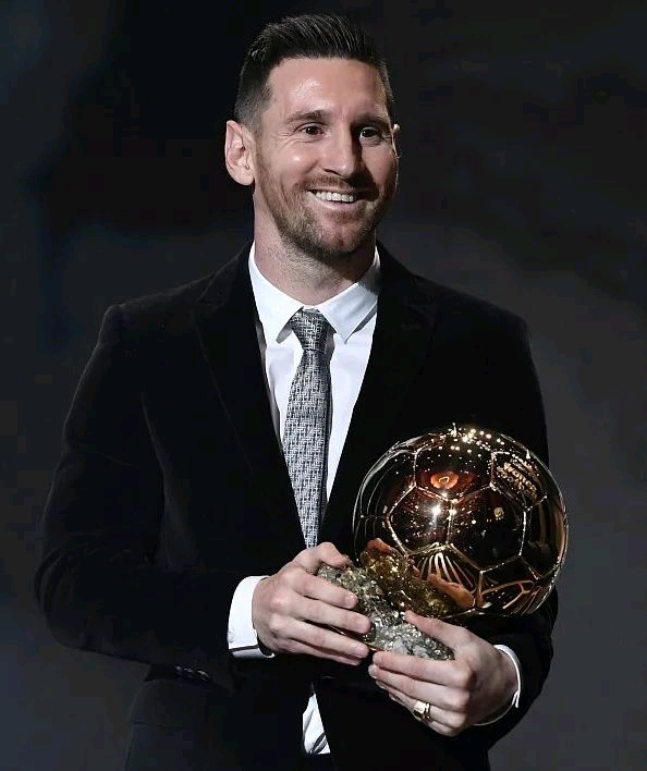 很多年轻球 很多年轻球