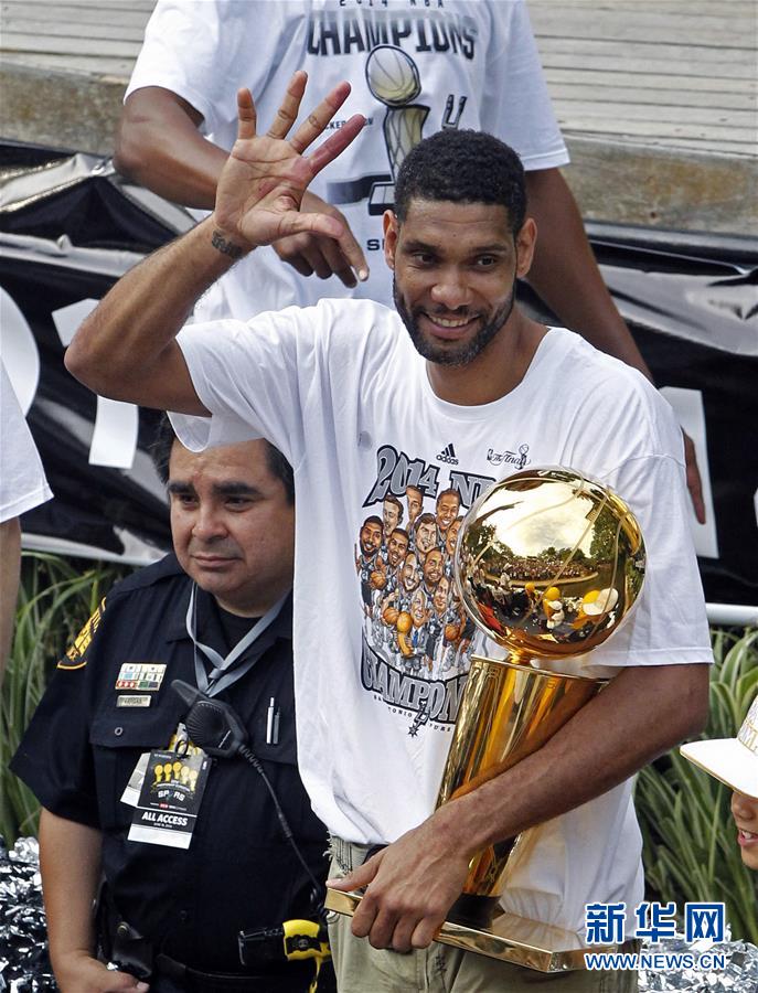 F1新加坡大奖赛一票难求 网上出现黄牛票